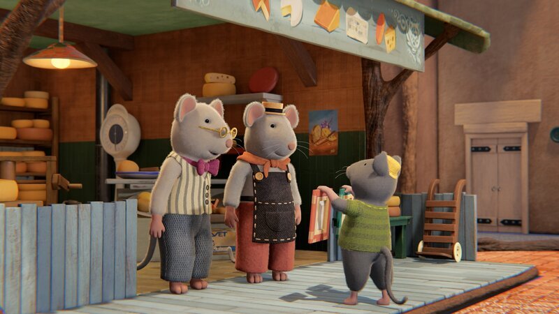 Tonio (rechts) übergibt seinen beiden Vätern Herrn Quark (links) und Herrn Kas (rechts) die Bilder, die er für sie zum Vatertag gemalt hat. – Bild: ZDF/​Cielo Films/​Caribara Production/​SuperswissRed/​M.A.R.K.13/​ZDF Studios GmbH