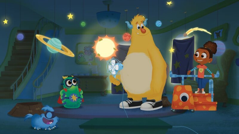 Esme bereitet ihrem Schützling eine himmlische Spielzeit. – Bild: KiKA/​Nelvana