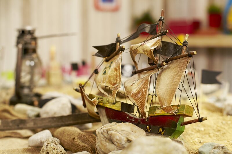 Tischdeko. – Bild: ORF 1