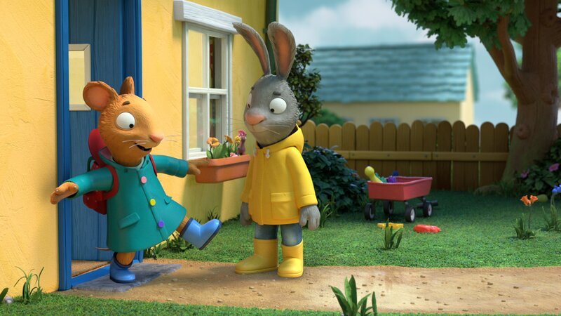 Pip ist nicht sicher, ob gelbe und blaue Gummistiefel zusammen passen, denn schließlich ist „Pfützen-Zwillings-Pfützenplatschen“ angesagt. – Bild: ZDF/​Magic Light Pictures LTD