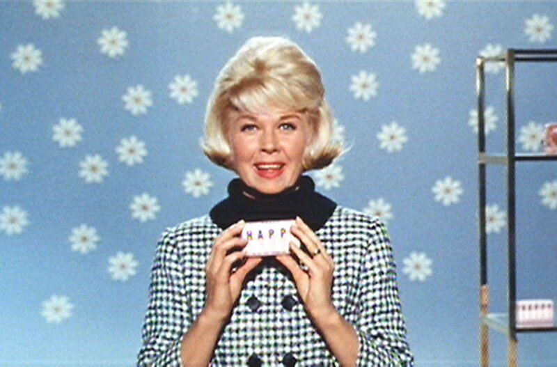 Was diese Frau so alles treibt – Bild: Kabel Eins Classics