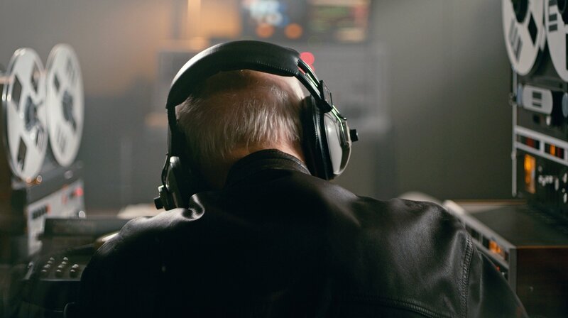 Telefonüberwachung – Bild: NDR/​Gebrüder Beetz Filmproduktion