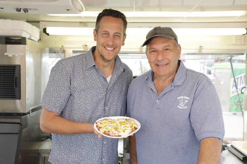 Noah Cappe (l.) – Bild: AMUSING PRODUCTIONS VIII INC.