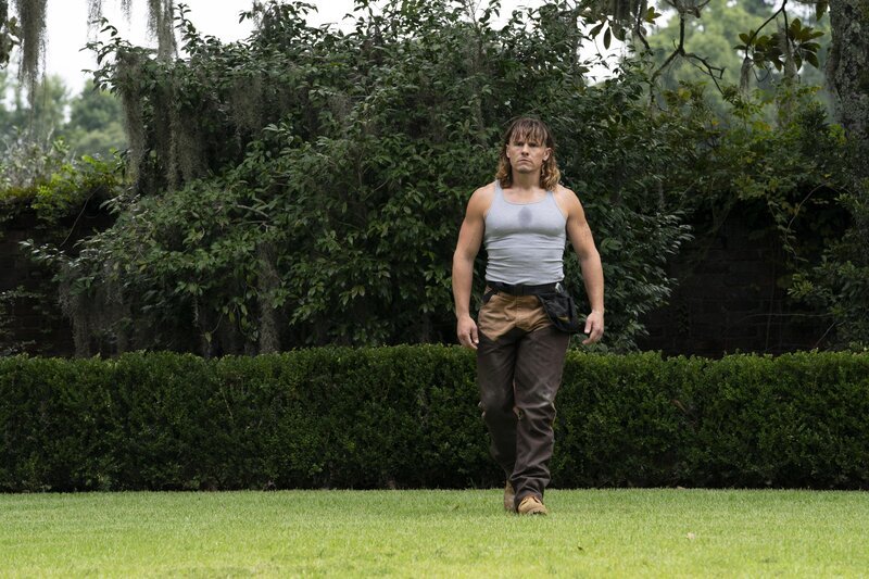 Keefe Chambers (Tony Cavalero) – Bild: Warner /​ Die Verwendung ist nur bei redaktioneller Berichterstattung im Rahmen einer Programmankündigung ab 2 Monate vor der ersten Auss /​ © 2022 Home Box Office, Inc. All rights reserved. HBO® and all related programs are the property  …