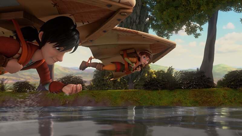 Leo und Lisa am Fluss Arno – Bild: hr/​Grupo Alcuni