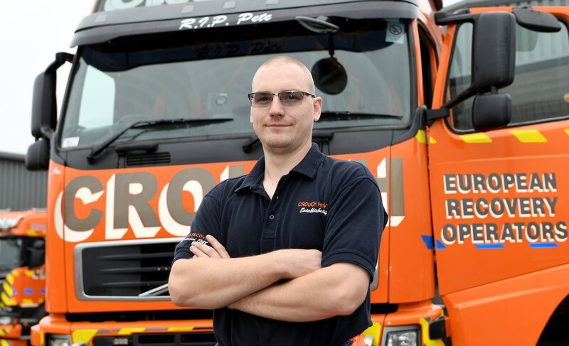 Jon Beacher – Bild: Crackit Productions /​ Sam Bagnall Lizenzbild frei