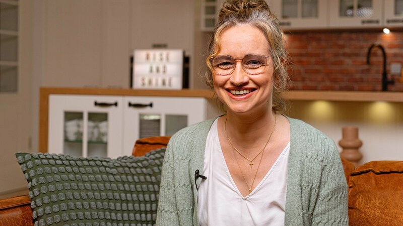 Claudia Mohr – Bild: Neues Leben e.V./​Bibel TV