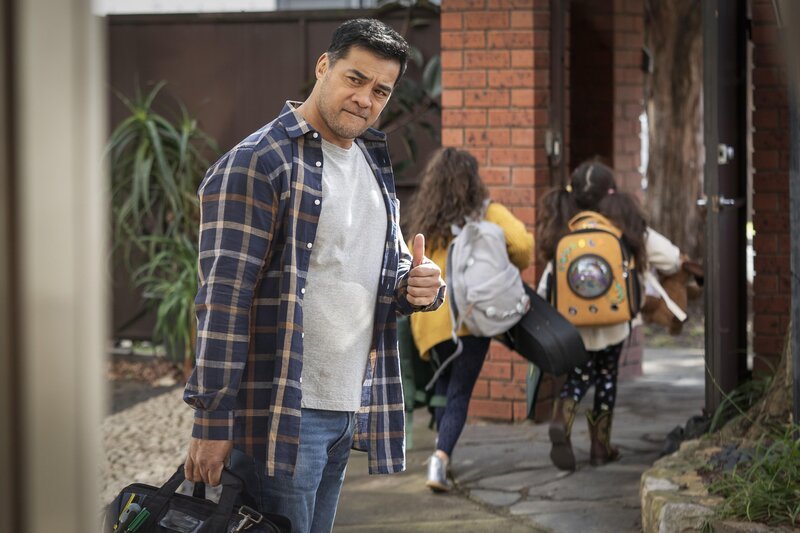 Jake (Robbie Magasiva) – Bild: Sat.1 emotions