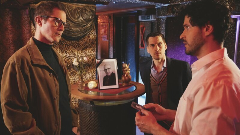 Der Berliner Disco-König Jochen Strecker wurde ermordet. Die Ermittlungen führen in das Leben eines Mannes, der die West-Berliner Partyszene geprägt hat. – Bild: ZDF