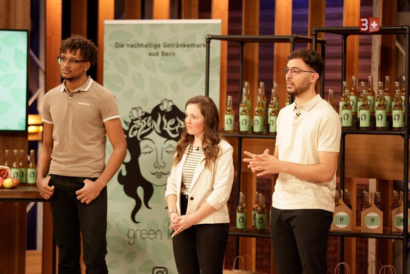 Aline Bot (m.) – Bild: CH Media / Filip Stropek Aline Bot (m.) – Bild: CH Media / Filip Stropek