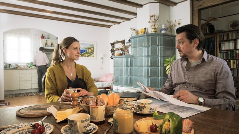 Anna Unterberger (Anni Völk), Hary Prinz (Sascha Bergmann) – Bild: ZDF und ORF/​Allegro Film