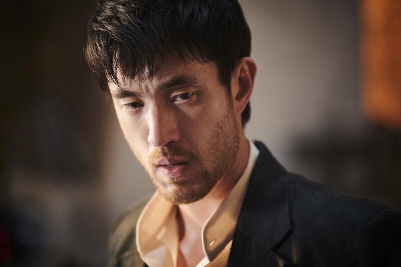 Ah Sahm (Andrew Koji) – Bild: 2021 WarnerMedia Direct, LLC. All Rights Reserved. HBO Maxô is used under license.