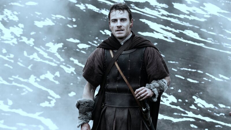 Der römische Soldat Quintus Dias (Michael Fassbender) muss vor den Pikten flüchten. – Bild: ZDF und Constantin