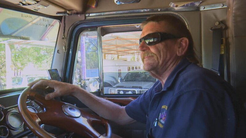 Truck driver – Bild: Warner Bros. Discovery