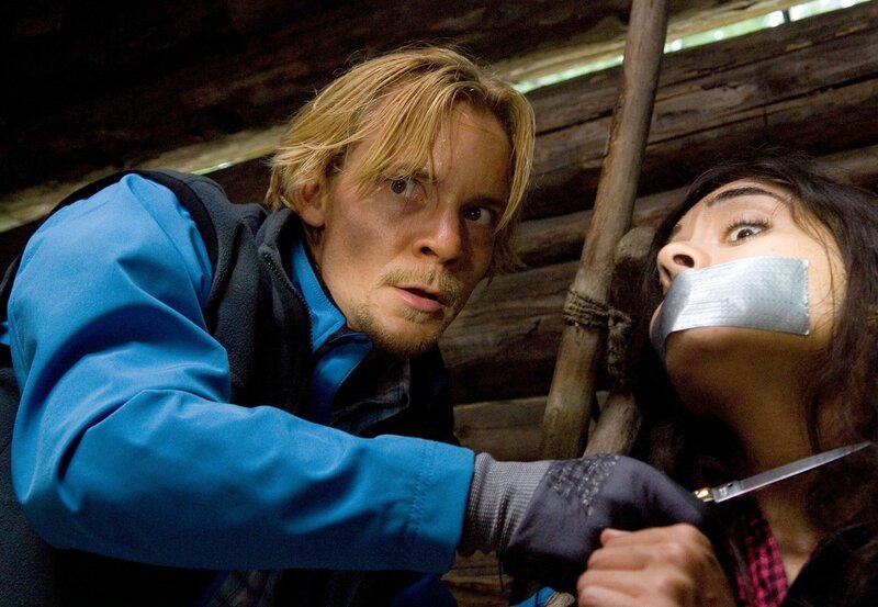 SWR Fernsehen TATORT: BAUM DER ERLÖSUNG. Was hat Georg Larcher (Christoph von Friedl) mit dem Mord zu tun? (Mit Melisa Ozbay, gespielt von Pegah Ferydoni) – Bild: SWR/​rbb/​ORF/​Cult-Film/​Bernhard Berge