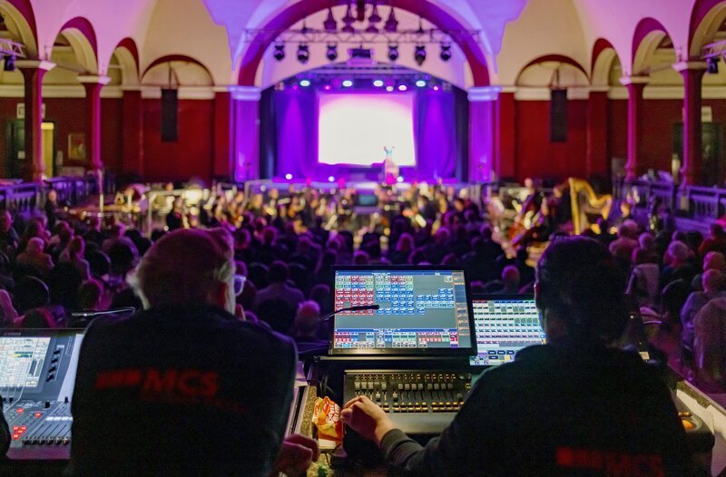 Im Leipziger Felsenkeller – Bild: MDR/​Stephan Flad