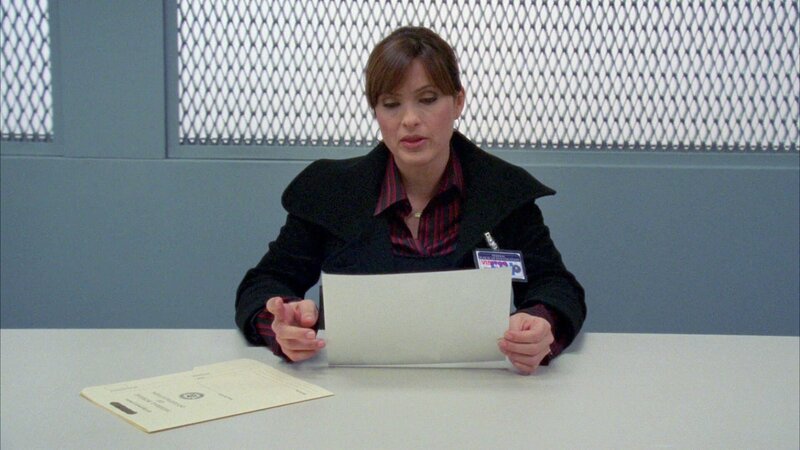 Detective Olivia Benson (Mariska Hargitay) will nicht glauben, dass ihr Bruder, so wie ihr Vater, ein Vergewaltiger ist. Doch die Beweise sind eindeutig … – Bild: VOX