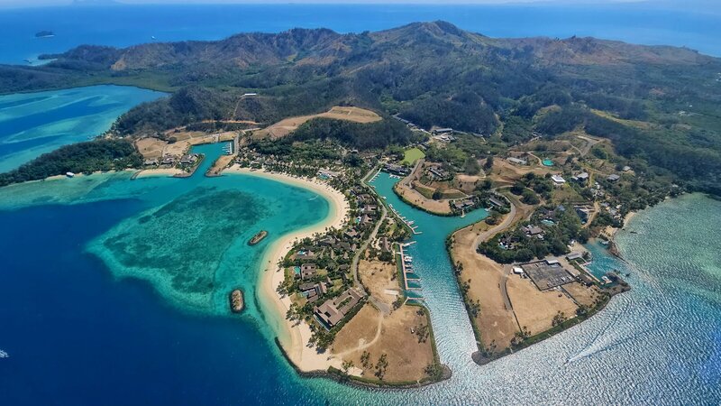 Malolo Island ist eine für Touristen ausgebaute Resort-Insel, hier werden Urlauberträume wahr in der atemberaubenden Landschaft Fidschis. – Bild: ZDF und Christian Leunig