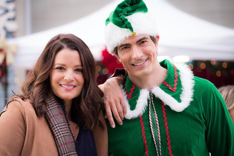 Zachary (Brandon Routh) und Marilee (Kimberley Sustad) müssen an Weihnachten ein neues Zuhause für einen Wurf kleiner Kätzchen finden.  +++ Die Verwendung des sendungsbezogenen Materials ist nur mit dem Hinweis und Verlinkung auf RTL+ gestattet. +++ – Bild: RTL /​ NINE KITTENS FILMS INC.