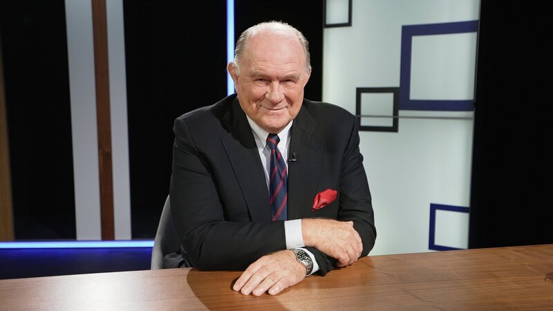 NZZ Standpunkte Walter Kielholz: Der joviale Machtmensch und seine Schweiz Walter Kielholz – Bild: SRF/​PTV