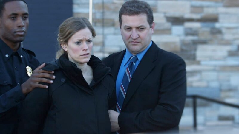 Donna Yaklich is arrested for murder. – Bild: Discovery Communications