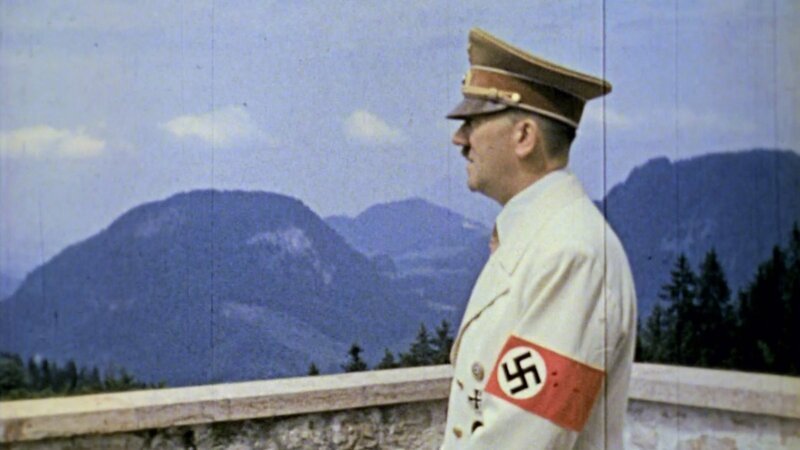 Der innere Kreis ist für Hitler ein Rückzugsraum. Für seine Mitglieder ist er eine Möglichkeit zum Aufstieg. – Bild: SPIEGEL TV