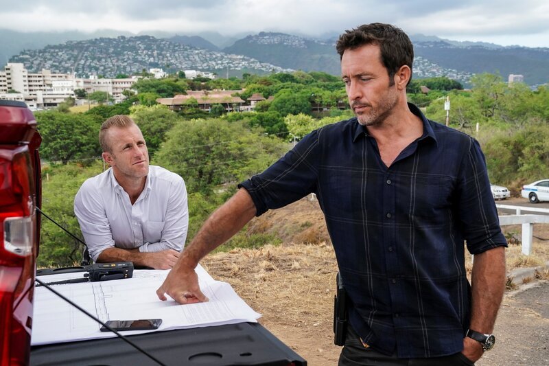 L-R: Danny Williams (Scott Caan), Steve McGarrett (Alex O’Loughlin) – Bild: Screengrab /​ CBS