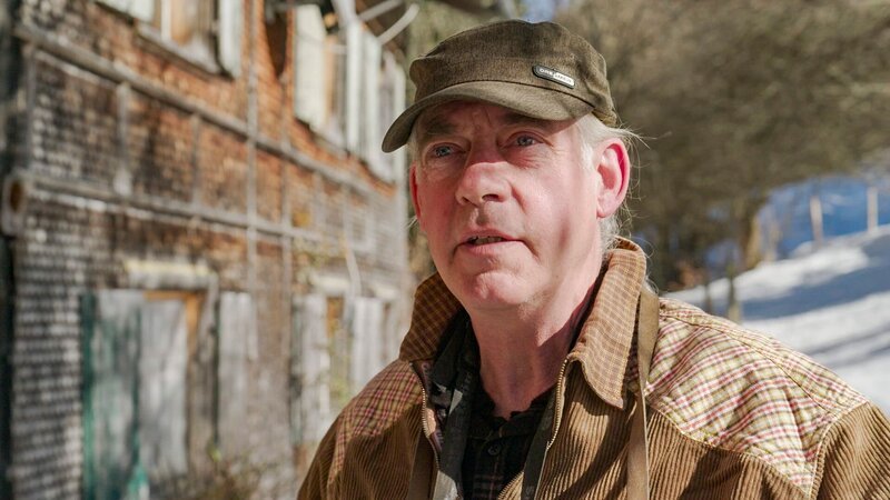 Bronzekünstler Magnus Auffingen. – Bild: Jürgen Staiger /​ BR