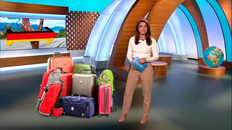 Moderatorin Ana Plasencia im Studio – Bild: MDR