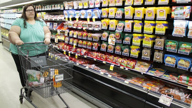 Lacey grocery shopping. – Bild: TLC. /​ Photobank.;36343_lacey_035.JPG /​ Discovery Communications.