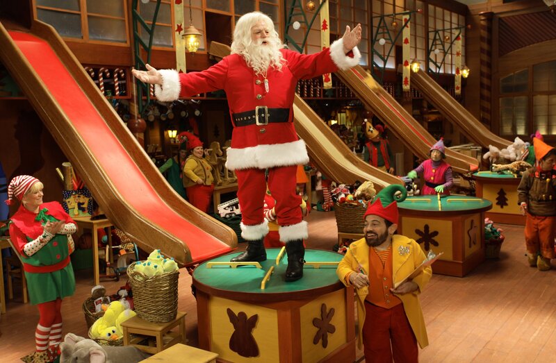 Santa Pfotes großes Weihnachtsabenteuer – Bild: Disney