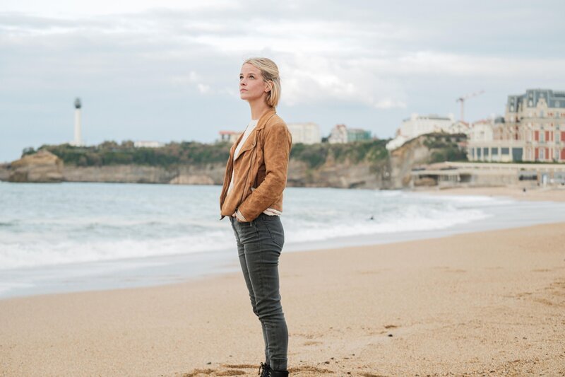 Ana (Lynn Van Royen) – Bild: Sat.1 Gold