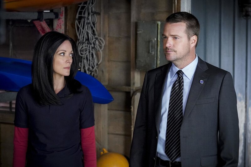 Elizabeth Bogush (Joelle Taylor), Chris O’Donnell (Special Agent G. Callen). – Bild: PLURIMEDIA (CBS Broadcasting, Inc)