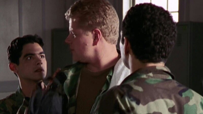 Rafael (Alexis Cruz), Chug Landau (Michael Cudlitz), Tomas Parades (Vincent Laresca) (v.l.). – Bild: CBS Studios International