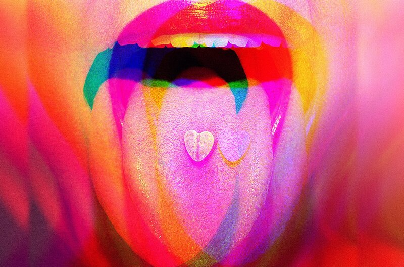 Dass unser Gehirn auf Drogen reagiert, ist kein Zufall: Sie stimulieren das Gehirn viel stärker als natürliche Reize wie Nahrung oder Sex. – Bild: NDR/​ARTE