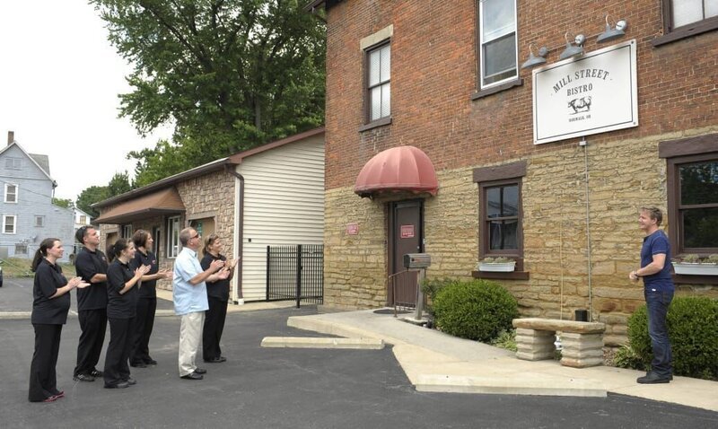 Heute ist Gordon Ramsay im Restaurant „Mill Street Bistro“ in Norwalk, Ohio, zu Besuch. – Bild: Jeff Neira
