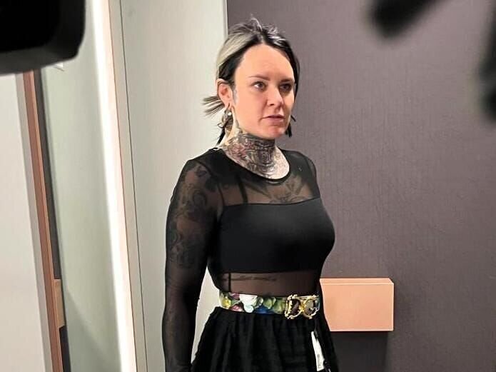 Kandidatin Bärbl – Bild: RTL /​ Constantin Ent. /​ Tag 5: Bärbl, Augsburg