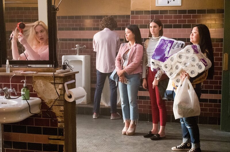 (v.li.): Emma Hunton (Davia Moss), Cierra Ramirez (Mariana Adams Foster), Maia Mitchell (Callie Adams Foster), Sherry Cola (Alice Kwan). – Bild: ORF/​Disney/​Freeform/​Beth Dubber