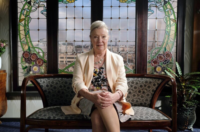 Auch in der siebten Staffel der „Alten Schachteln“ geht es um den letzten Willen und ungestörten Sex, falsche Superweiber und überraschende Beichten. – Bild: Lm Productions/​Bakea Productions