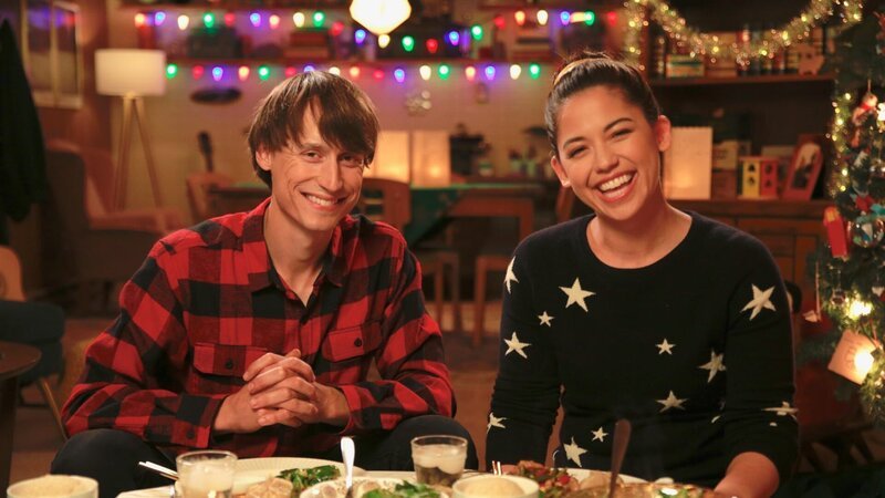 Portrait of Molly Yeh and her husband Nick eating Kung Pao Chicken, Pork Soup Dumplings, Chinese Smashed Cucumber Salad, and Black Sesame Buche de Noel, as seen on Girl Meets Farm, Season 6. – Bild: Discovery, Inc. All Rights Reserved.