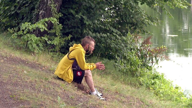 Pille (26) lebt mittlerweile in Berlin – Bild: RTLZWEI /​ Spiegel TV