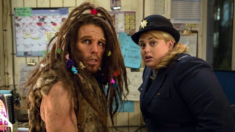 Larry Daley (Ben Stiller) und Tilly (Rebel Wilson). – Bild: TM and Twentieth Century Fox Film Corporation /​ Joe Lederer