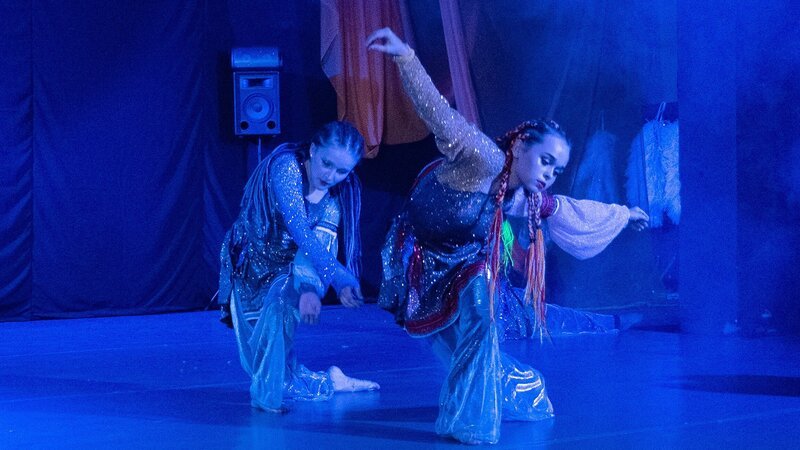 6. Aufführung im Tanzstudio Charkiw – Bild: SRF/​Roman Schell