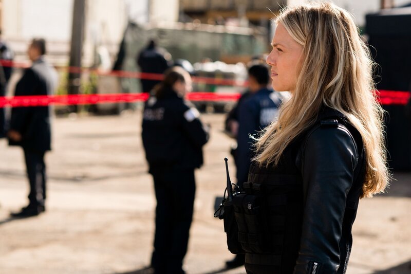 Tracy Spiridakos as Hailey Upton – Bild: RTL /​ NBCUniversal Media /​ Matt Dinerstein