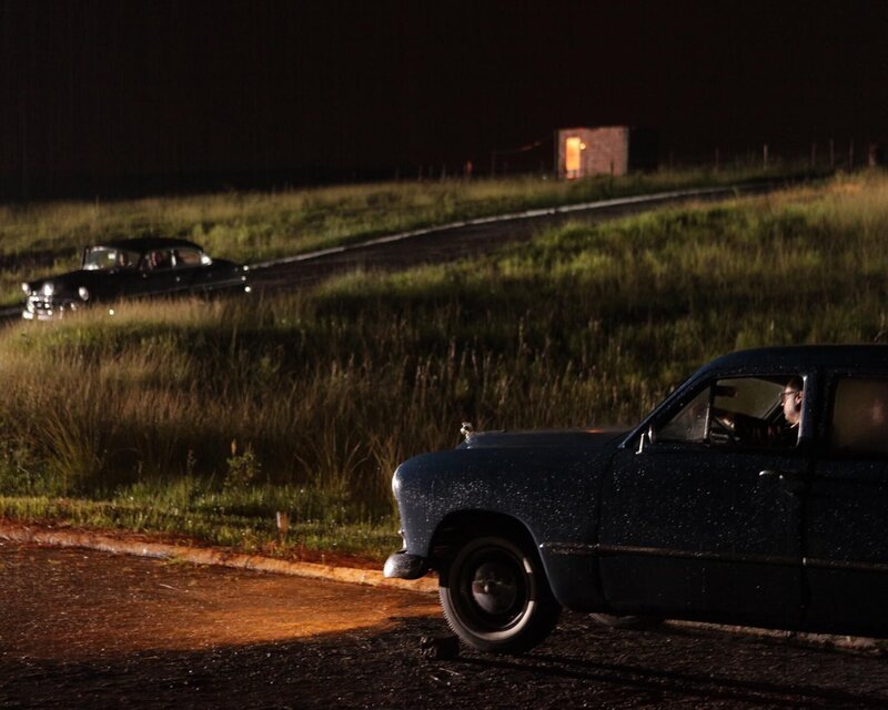 In Israel entsteht ein riskanter Plan. Ein Agenten-Team soll Eichmann kidnappen. – Bild: Cineflix