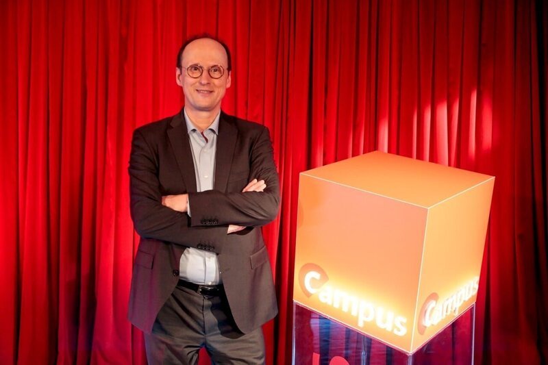 Heute verrät uns der Materialwissenschaftler Prof. Thomas Klassen vom Helmholtz-Zentrum für Material- und Küstenforschung Geesthacht, wie Wasserstoff für Grüne Energie gespeichert werden kann. – Bild: Henrik Jordan /​ BR