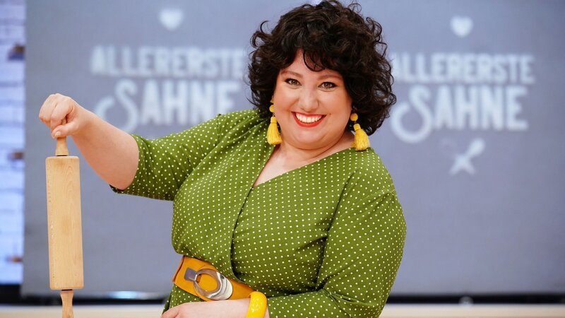 Moderatorin Meltem Kaptan – Bild: RTL /​ Stefan Gregorowius