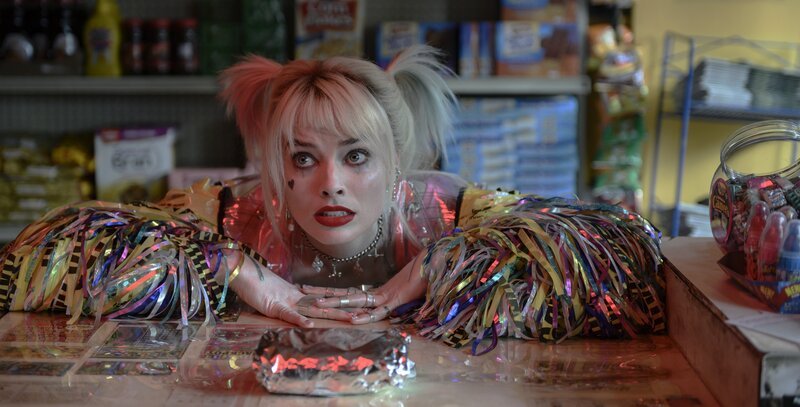Harley Quinn (Margot Robbie) – Bild: TM and © DC © Warner Bros. Ent. Inc. All Rights Reserved. Lizenzbild frei Harley Quinn (Margot Robbie) – Bild: TM and © DC © Warner Bros. Ent. Inc. All Rights Reserved. Lizenzbild frei