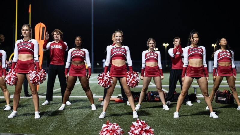 (v.l.n.r.) McKayla Miller (Tiera Skovbye); Jackie Braun (Sierra Holder); Regan Winters (Alexandra Beaton); Sydney (Madison MacIsaac); Tori Vince (Erika Prevost); Evee Simmons (Makena Zimmerman) – Bild: Universal Studios. All Rights Reserved.