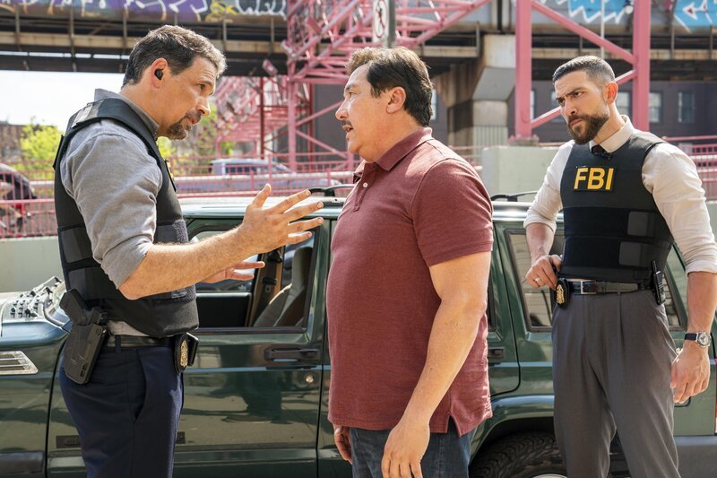(v.l.n.r.) FBI ASAC Jubal Valentine (Jeremy Sisto); Joe Becerra (Benito Martinez); FBI SA Omar Adom ‚OA‘ Zidan (Zeeko Zaki) – Bild: CBS Broadcasting, Inc.